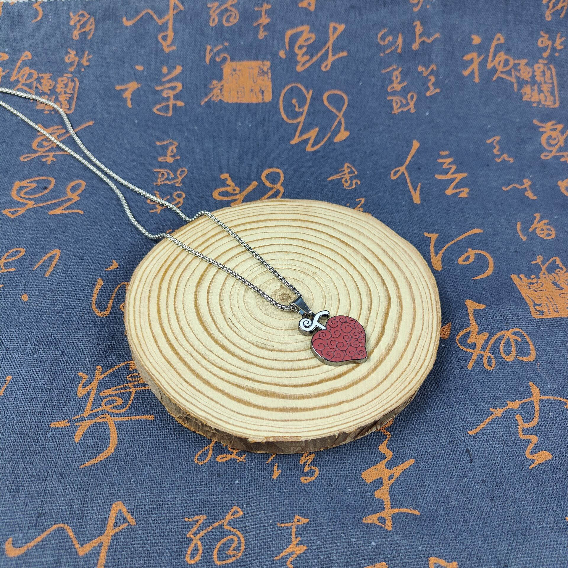 Collar_opeopenomi_01