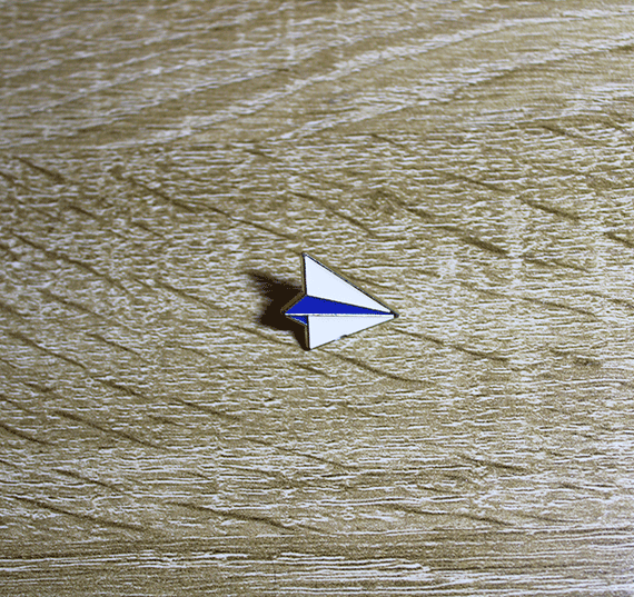 Pin_Avioncito_De_Papel1