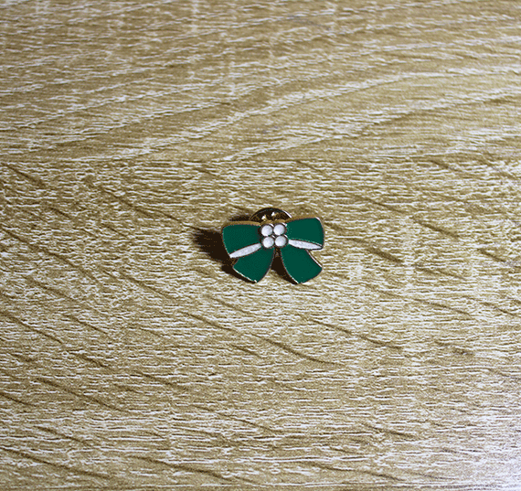 Pin_Lazo_Verde