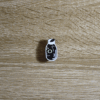 Pin_Acrílico_Gato_Negro_Botella