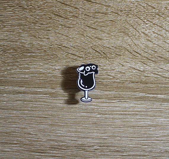 Pin_Acrílico_Gato_Negro_Copa