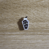 Pin_Acrílico_Gato_Negro_Frasco3