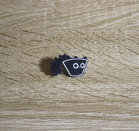 Pin_Acrílico_Gato_Negro_Vaso4