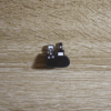 Pin_Acrílico_Gato_Negro_Vino