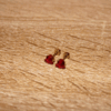 Aretes_Acero_Dorado_Corazón_Rojo